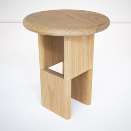 Relay Table – Natural Oak (2023)